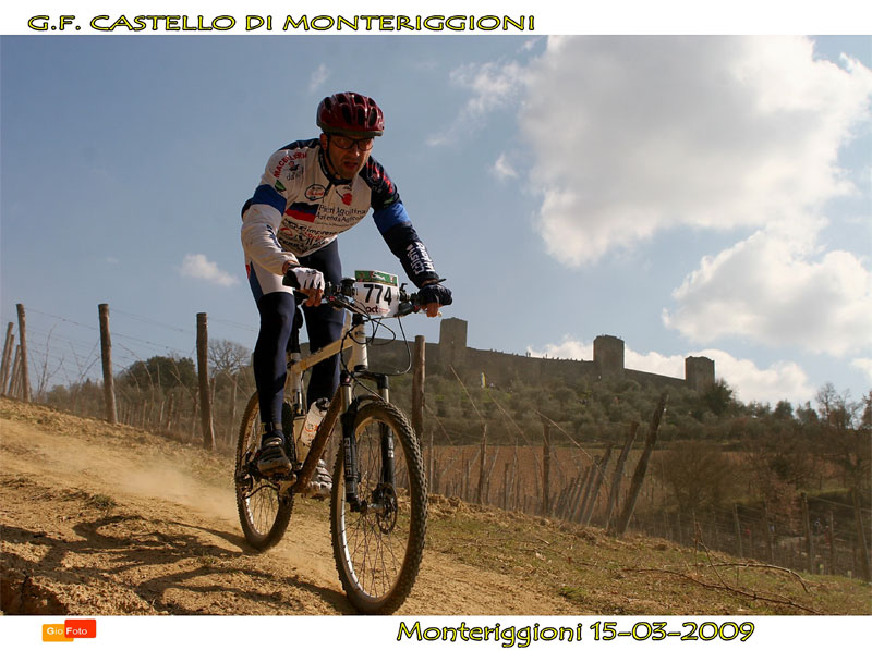 gal/2009/01 - GF_Monteriggioni/Andrea-01.jpg